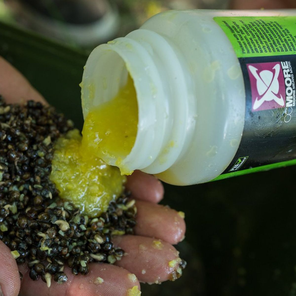 CC Moore Liquid Sweetcorn 500ml - Imagen 3