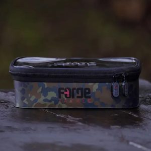 Forge Tackle Bolsa EVA Camo Pouch L