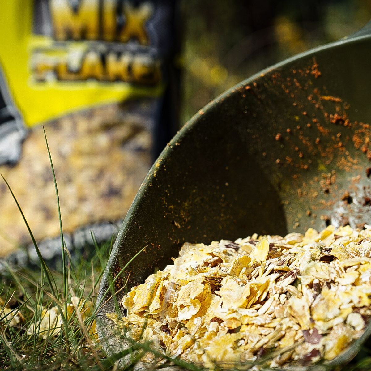 Pro Elite Baits Mix Flakes 3kg - Imagen 2